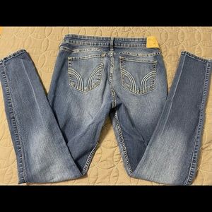 Hollister super skinny jeans